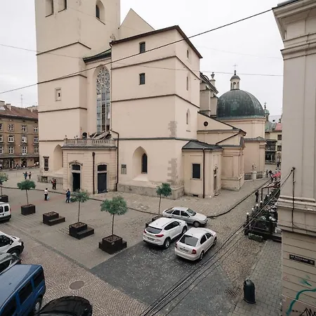 Teatralna Old City *