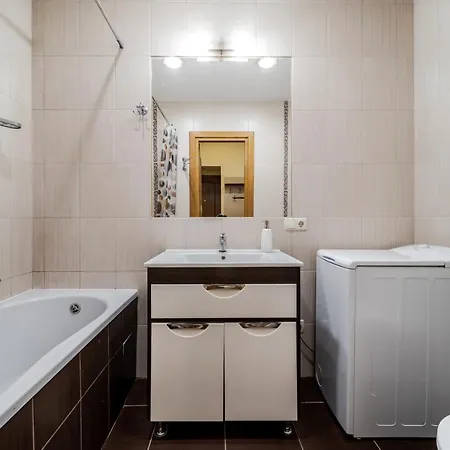 Apartment Teatralna Old City
